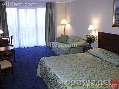 Grand Hotel Opatija 4